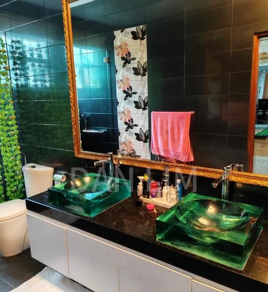 5 Bed Bungalow (Landed) for Sale in  One Chiltern - Image 6