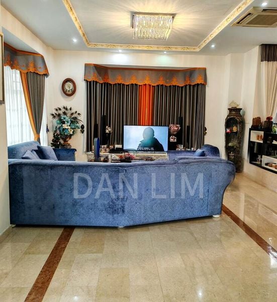 5 Bed Bungalow (Landed) for Sale in  One Chiltern - Image 5