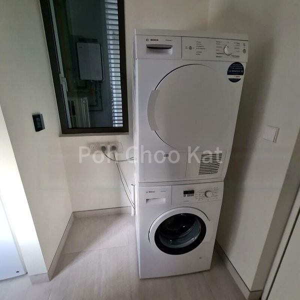 3 Bed Condo for Rent in  19 Balmoral - Image 16