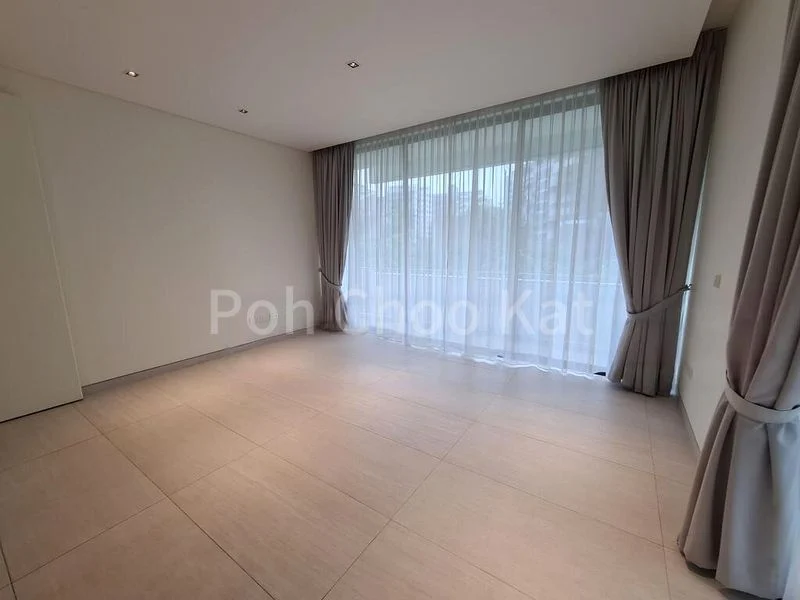3 Bed Condo for Rent in  19 Balmoral - Image 1
