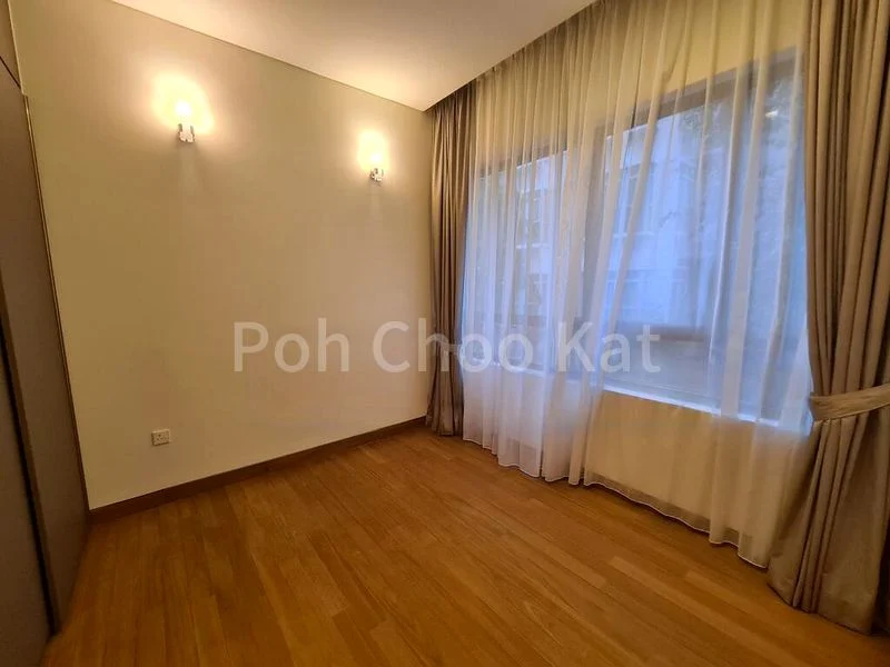 3 Bed Condo for Rent in  19 Balmoral - Image 9