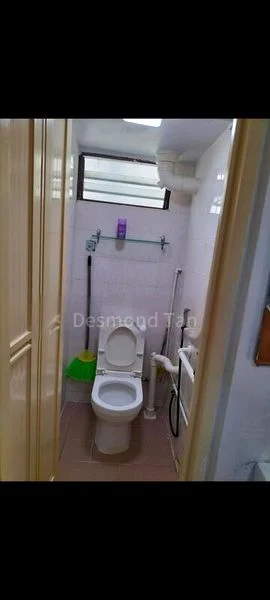 Room (HDB) for Rent in 22 Sin Ming Road - Image 10