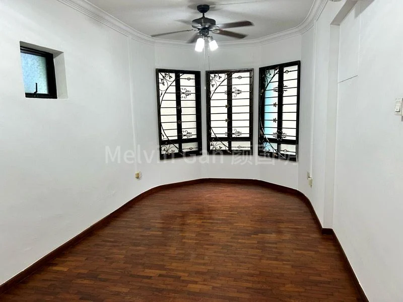 5 Room (5I) HDB for Sale in  348 Kang Ching Road - Image 4