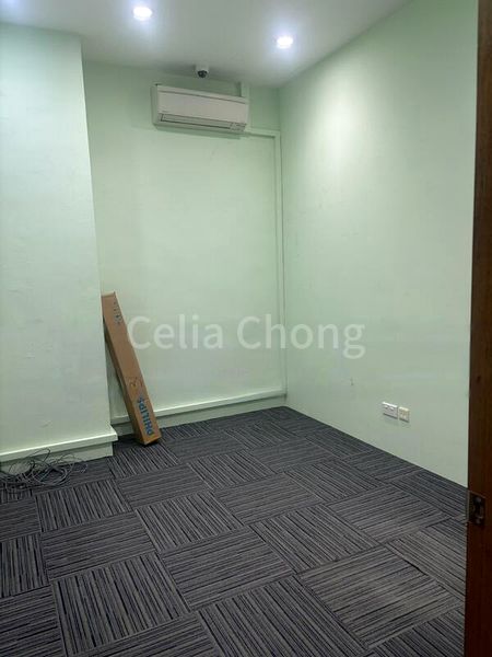 Light Industrial (B1) for Sale: E-Centre @ Redhill - Image 1