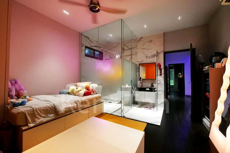 5 Bed Semi-Detached House (Landed) for Sale in  Forest Hills Condominium - Image 1