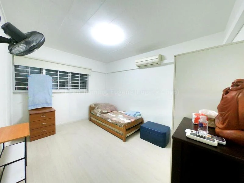 Common Room (HDB) for Rent in  109 Tampines Street 11 - Image 1