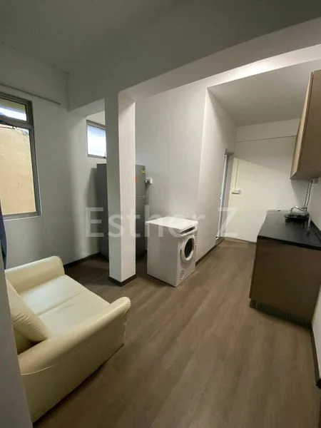 1 Bed Walk-up Apartment (Condo) for Rent in  Canberlin Lodge - Image 12