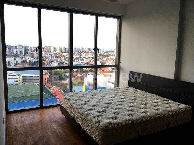 4 Bed Condo for Rent in  The Shore Residences - Image 4