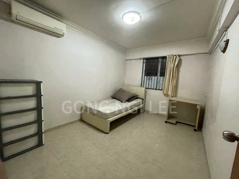 4 Room (4NG) HDB for Rent in  120 Ang Mo Kio Avenue 3 - Image 5