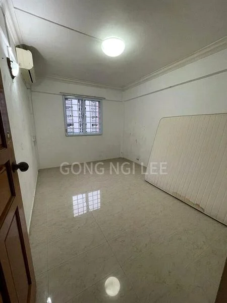 4 Room (4NG) HDB for Rent in  120 Ang Mo Kio Avenue 3 - Image 2