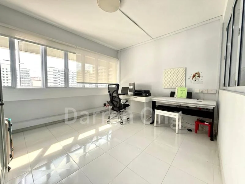 4 Room (4A) HDB for Sale in  496B Tampines Street 43 - Image 3