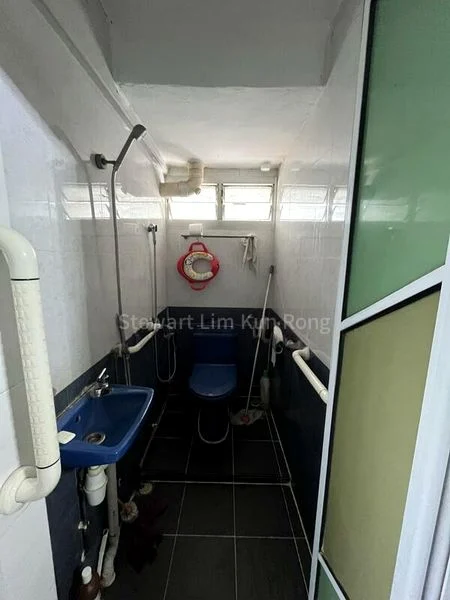 3 Room (3I) HDB for Sale in  35 Teban Gardens Road - Image 7