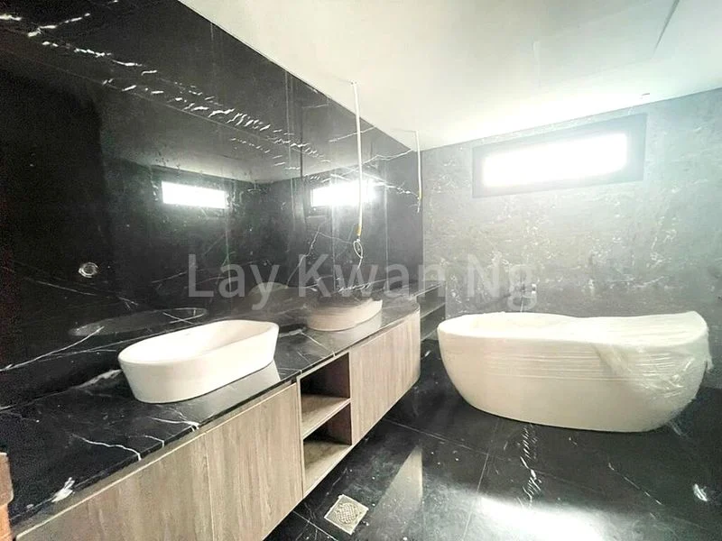 6 Bed Bungalow (Landed) for Rent in  East Coast Hill - Image 32