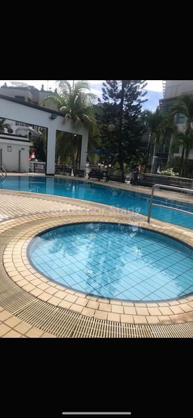 3 Bed Walk-up Apartment (Condo) for Rent in  Watercrest - Image 2