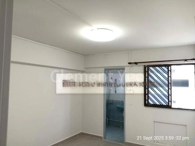4 Room (4S) HDB for Sale in  720 Yishun Street 71 - Image 9