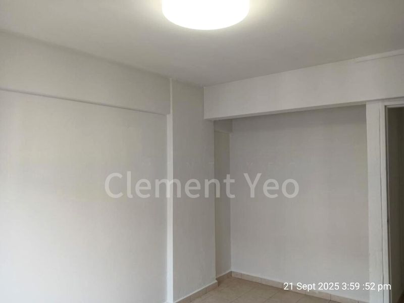 4 Room (4S) HDB for Sale in  720 Yishun Street 71 - Image 10