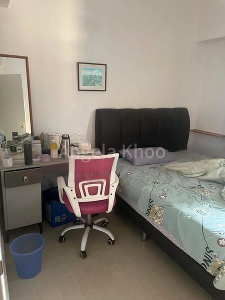 Common Room (HDB) for Rent in  655B Jurong West Street 61 - Image 1