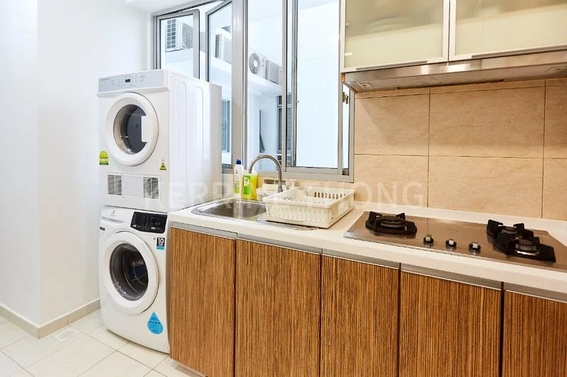 Common Room (Condo) for Rent in  The Lakeshore - Image 5