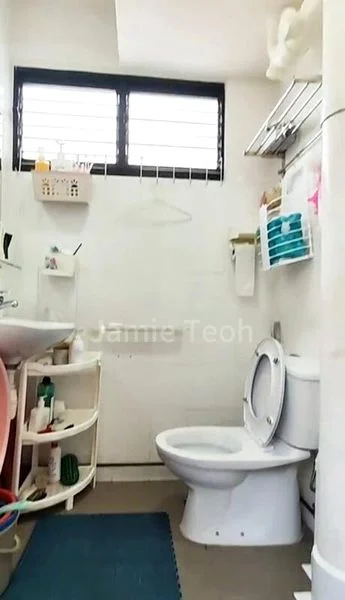 Master Room (HDB) for Rent in 421 Bedok North Road - Image 4