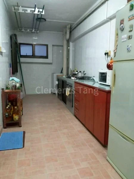 Common Room (HDB) for Rent in  419 Canberra Road - Image 6