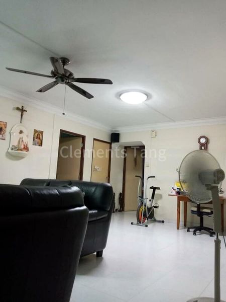 Common Room (HDB) for Rent in  419 Canberra Road - Image 5