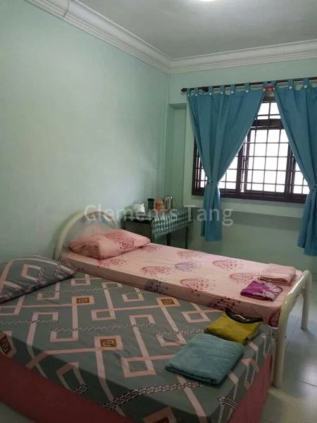 Common Room (HDB) for Rent in  419 Canberra Road - Image 1
