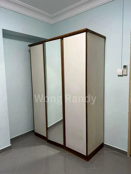 5 Room (5I) HDB for Rent in  610 Choa Chu Kang Street 62 - Image 2