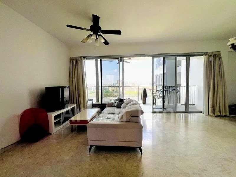 3 Bed Condo for Rent in  The Parc Condominium - Image 7