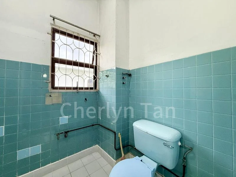 5 Bed Bungalow (Landed) for Sale in  Clementi Park - Image 10