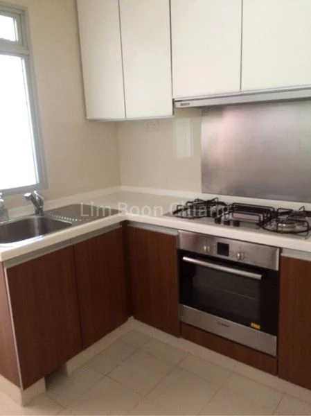 3 Bed Condo for Rent in The Raintree - Image 9