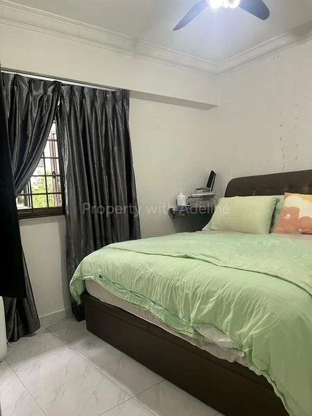 Executive HDB for Sale in  299C Compassvale Street - Image 4
