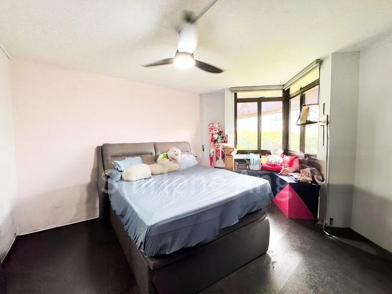 5 Room (5A) HDB for Sale in  39 Cambridge Road - Image 3