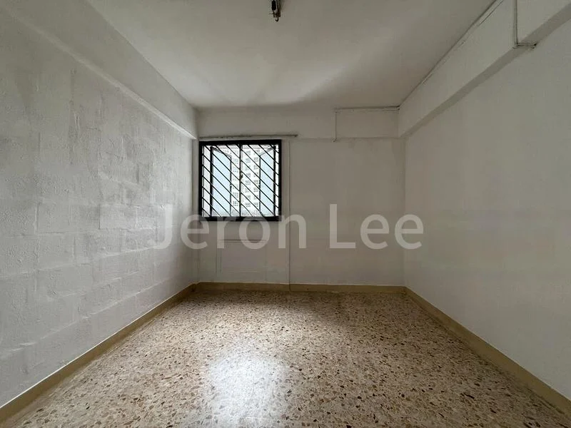 3 Room (3NG) HDB for Sale in  508 West Coast Drive - Image 2