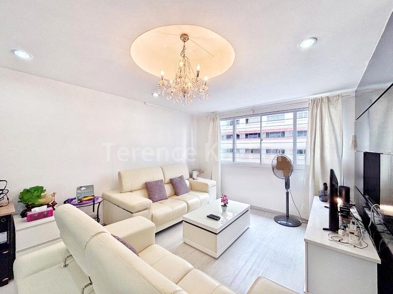5 Room (5I) HDB for Sale in  940 Jurong West Street 91 - Image 3