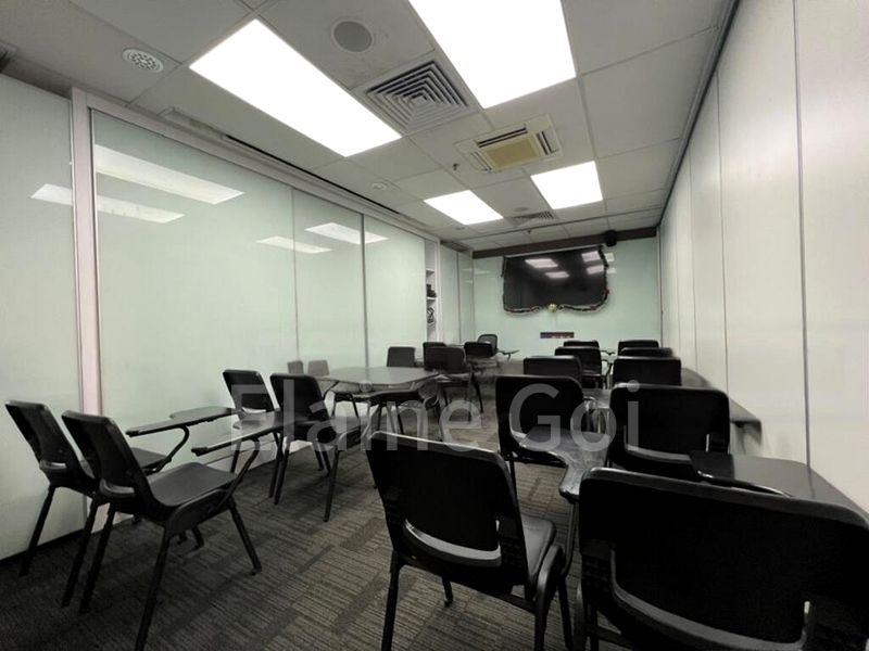 Office for Sale: International Plaza - Image 1