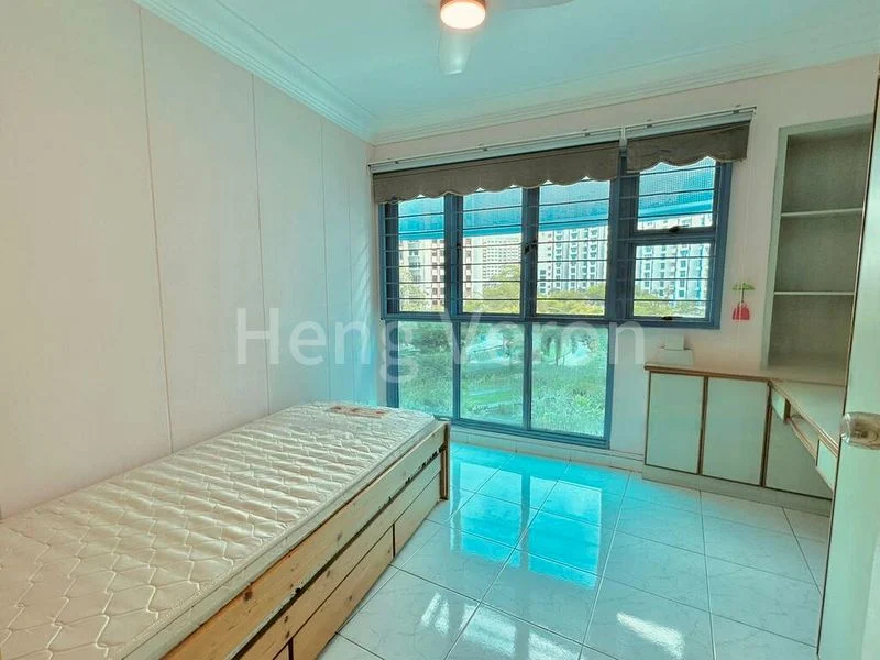 5 Room (5A) HDB for Rent in  468C Admiralty Drive - Image 1