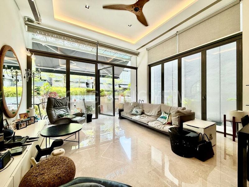 4 Bed Cluster House (Landed) for Sale in  Seven Crescent - Image 1