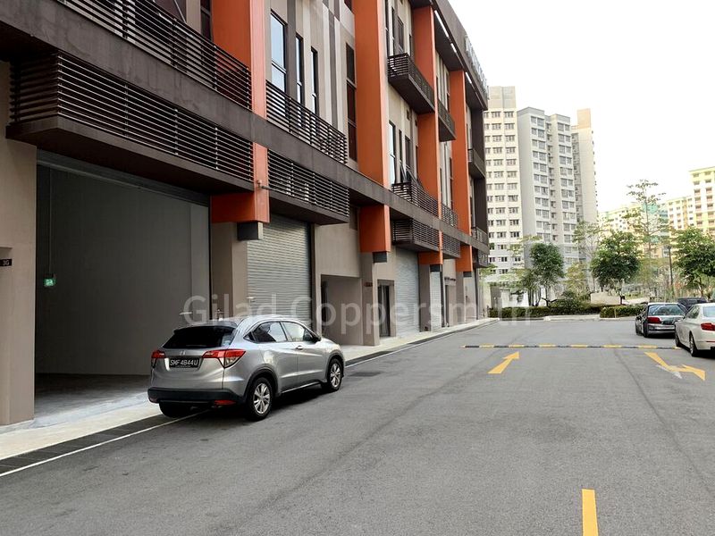 Light Industrial (B1) for Rent: Nordcom I - Image 13