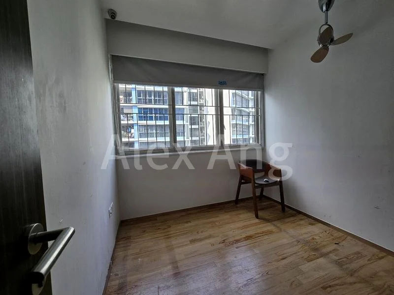 3 Bed Executive Condo for Rent in  Heron Bay - Image 9