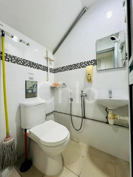 Shop / Shophouse for Rent: 37, Jalan Rumah Tinggi - Image 1