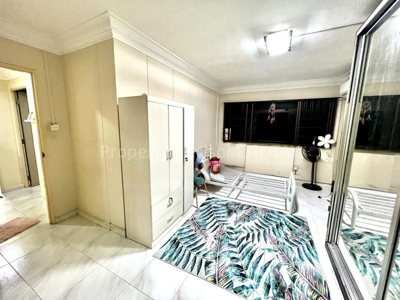 5 Room (5I) HDB for Sale in  504 Woodlands Drive 14 - Image 9