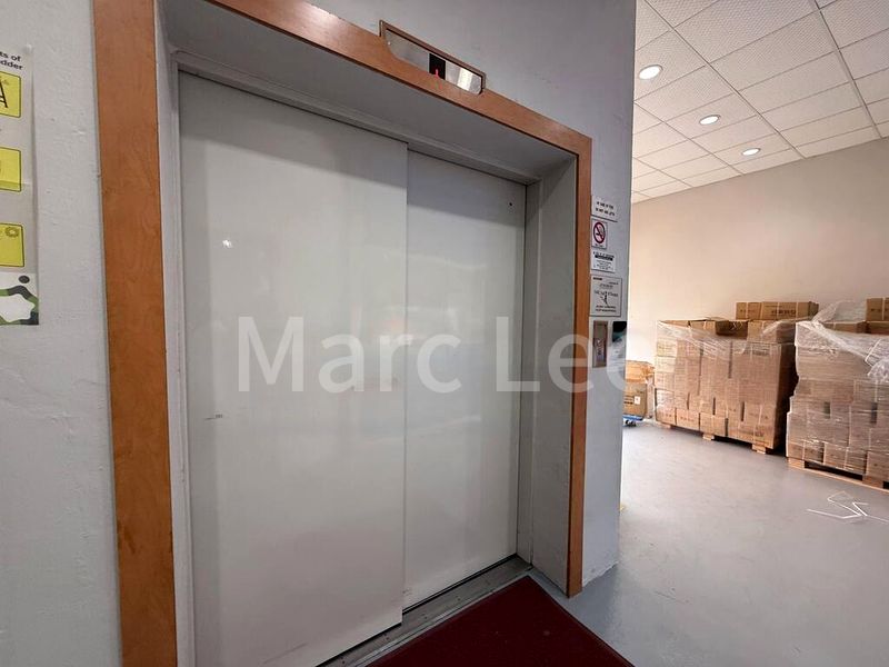 Factory / Workshop (B2) for Sale: K.B. Warehouse Complex - Image 3