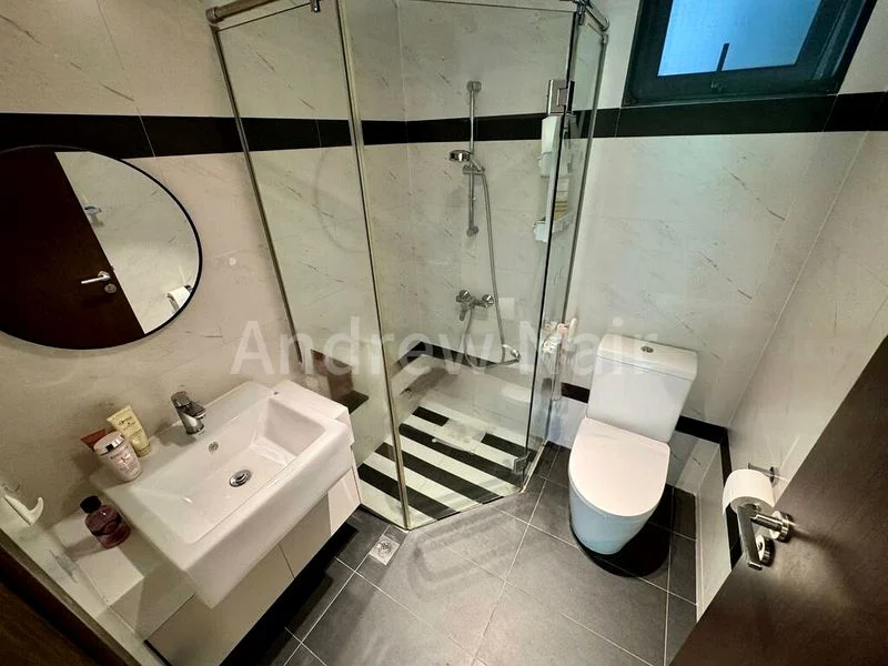 2 Bed Condo for Sale in Symphony Suites - Image 10