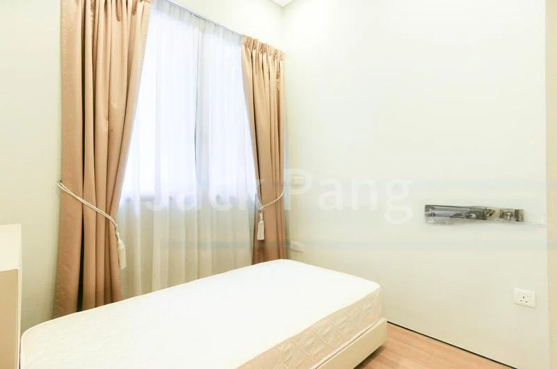 2 Bed Condo for Rent in  The Laurels - Image 4