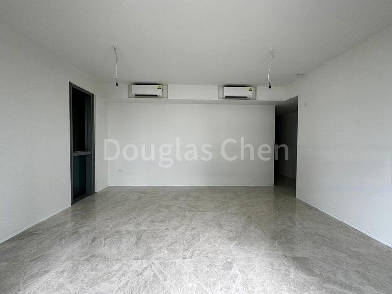 4 Bed Condo for Rent in  Amber Park - Image 5
