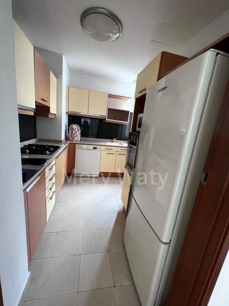 3 Bed Condo for Rent in The Balmoral Spring - Image 6