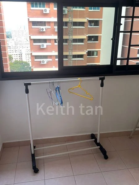 3 Room (3I) HDB for Rent in  4 Holland Close - Image 2