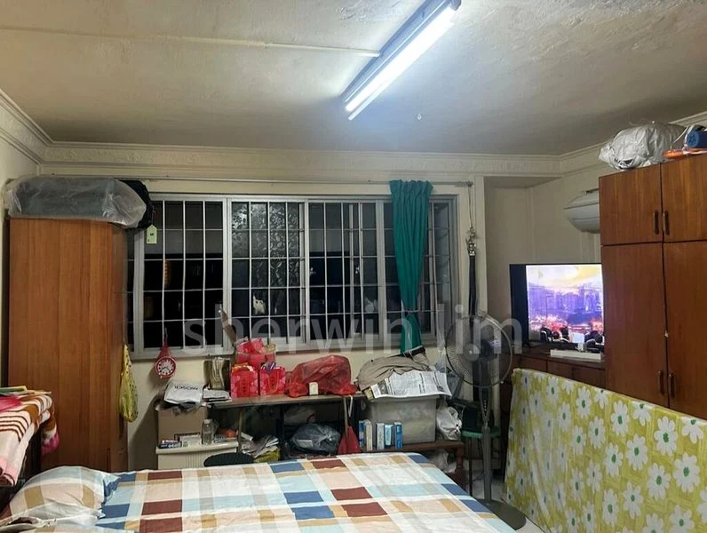 5 Room (5I) HDB for Sale in  796 Yishun Ring Road - Image 2