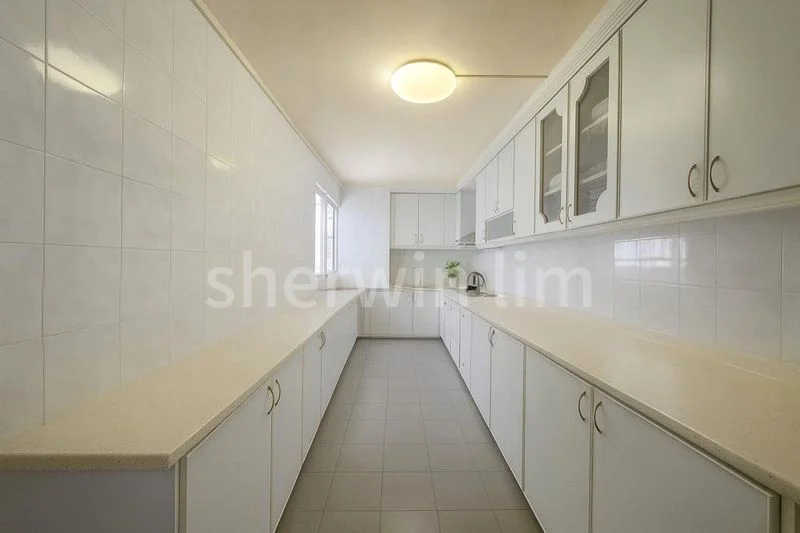 5 Room (5I) HDB for Sale in  796 Yishun Ring Road - Image 4