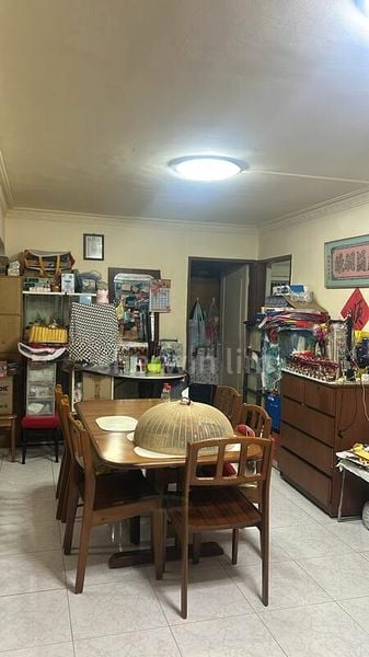 5 Room (5I) HDB for Sale in  796 Yishun Ring Road - Image 9